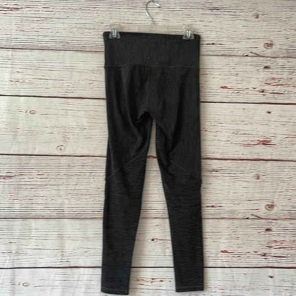Prana legging - Picture 5 of 9